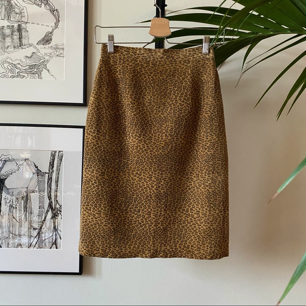 Vintage Suede Pencil-skirt